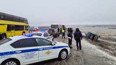 Автобус с украинцами слетел в кювет, есть жертвы: первые детали и кадры трагедии