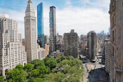 В Нью-Йорке устроили масштабную распродажу недвижимости