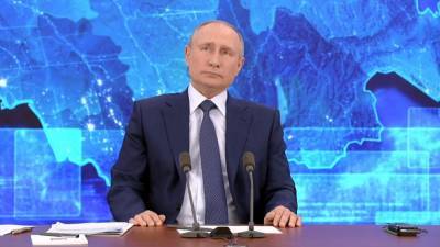 Путин призвал не расслабляться из-за снижения числа заболевших COVID-19 в РФ