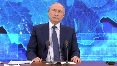 Путин: в России фиксируется некоторое снижение заболеваемости COVID-19