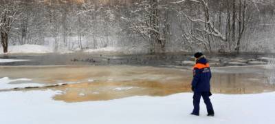 Водоемы в Петрозаводске по-прежнему небезопасны для любителей зимней рыбалки