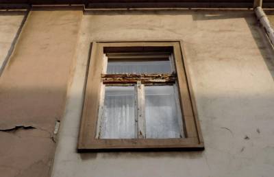 В Тверской области УК подписали паспорта готовности к зиме на разваливающиеся дома