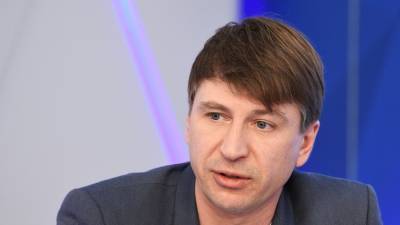 Ягудин сравнил уход Константиновой от Плющенко с переходом «Васи» в другую школу