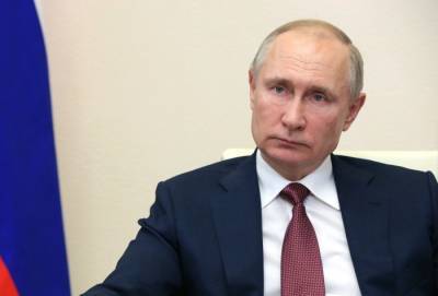 Путин отметил отставание нескольких регионов РФ в области дорожного строительства