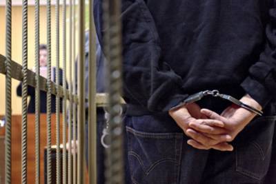Заключенные в колонии предстанут перед судом по обвинению в даче взятки