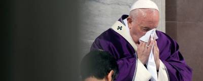 Папа Римский Франциск сделал прививку от COVID-19