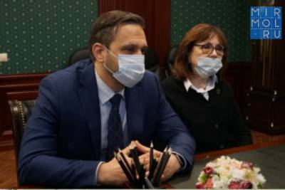 Главный специалист по инфекционным болезням Минздрава РФ прибыл в Дагестан