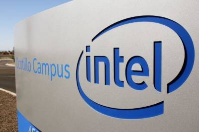 Боб Свон уходит с поста главного исполнительного директора Intel
