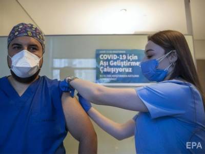 Турция дала разрешение на экстренное использование китайской вакцины от COVID-19