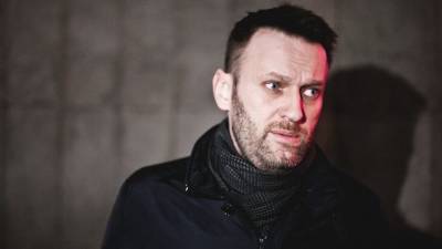 Юрист Ремесло объяснил возможные причины возвращения Навального в Россию