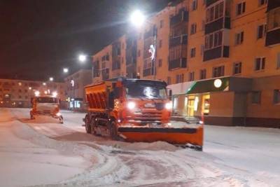 Коммунальные службы Серпухова ликвидируют последствия снегопада