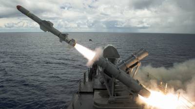 Британский флот вновь продлил использование устаревших ракет Harpoon