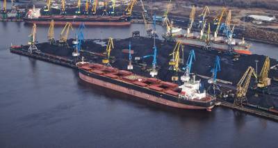 Полное фиаско Латвии: Домбровский прокомментировал показатели балтийских портов