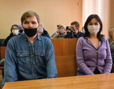 Суд в Челябинске оправдал участников митинга «Он нам не царь», обвинявшихся в хулиганстве