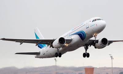 Самолет «Ямала» экстренно сел в «Пулково» из-за отказа пилотажно-навигационного комплекса