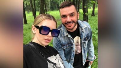 Звезда «Дома-2» Саша Артемова проводит время с Евгением Кузиным после расставания