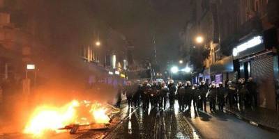 В Брюсселе произошли столкновения с полицией: шесть человек ранены, более 100 задержаны