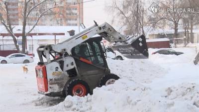 В Ульяновске проверяют качество уборки снега во дворах