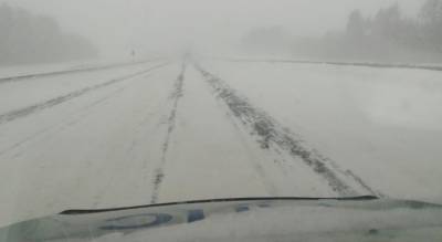 ГИБДД предупреждает об опасных снежных заносах на дорогах Чувашии