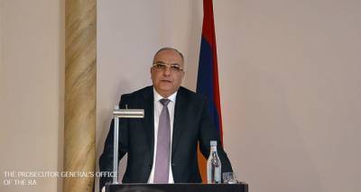 Военный прокурор Армении передал награды работающим в Карабахе сотрудникам прокуратуры РФ