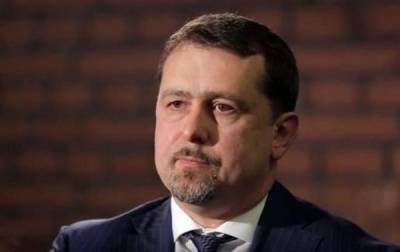 Суд восстановил Семочко в должности замглавы СВР, - пресса