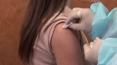 Минздрав заявил об увеличении поставок вакцины от COVID-19 в регионы