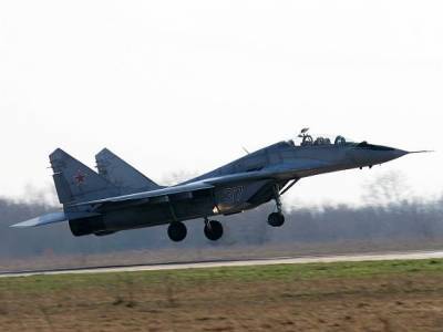 Болгария потребовал от России миллионную компенсацию за просрочку модернизации самолетов МиГ