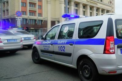 Агрессивный москвич напал с ножом на полицейских и был застрелен