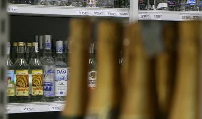 Эксперт: после легализации онлайн-продажи алкоголя россияне станут больше пить