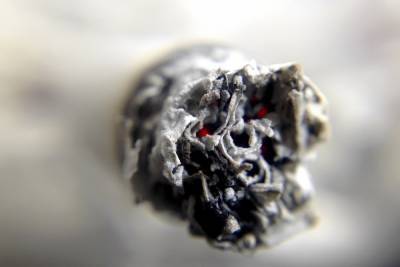 29 000 пачек левых сигарет изъяли у торговца в Смоленске