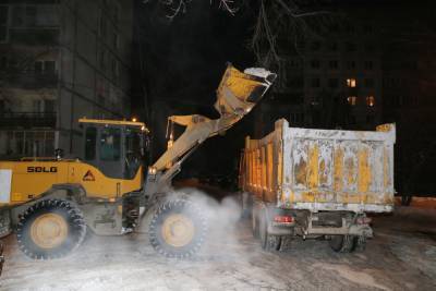 Уборка снега в Нижнем Новгороде продолжится ночью