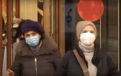 Украинцам пора забыть о жизни без масок: врач раскрыла их эффективность против вируса, "неплохо защищают, ведь..."