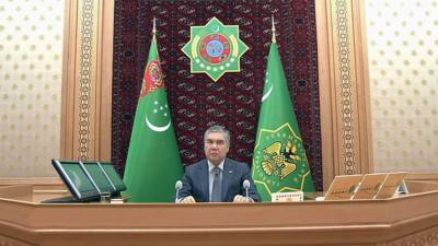 Бердымухамедов поручил обеспечить школы Туркменистана «всем необходимым»