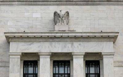 Экономика США умеренно растет, но коронавирус ограничивает оптимизм - Бежевая книга ФРС