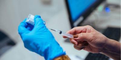 В Украине будут вести учет провакцинированных от коронавируса — Ляшко