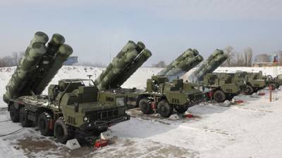 Белоруссия планирует закупить российские ЗРК С-400