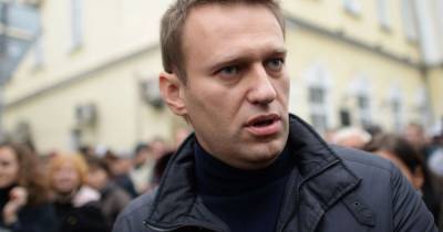 В России обещают задержать Навального по его приезде