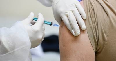 Около 140 тыс человек в Москве сделали прививку от коронавируса