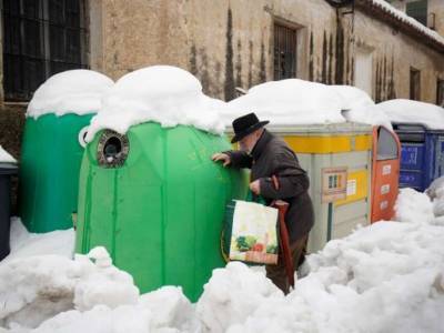 Ущерб от снегопадов в Испании превысил более миллиарда евро - lenta.ua - Испания - Мадрид