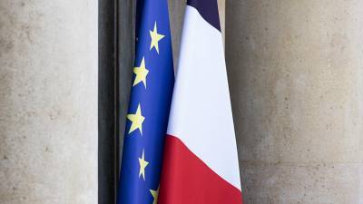 Загреб рассчитывает на поддержку Парижа при вступлении в Шенген и еврозону