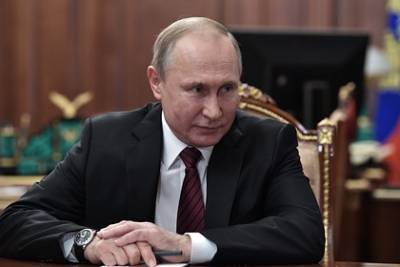 Путин поздравил с десятилетием Следственного комитета