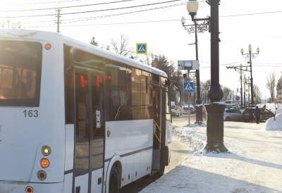 Информационные табло с автобусных остановок Южно-Сахалинска отправили на сервисное обслуживание