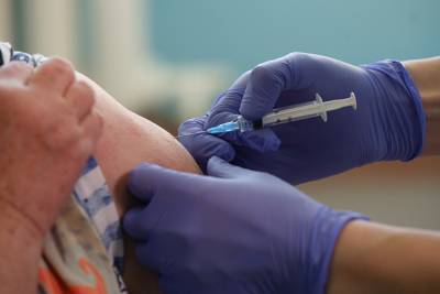 На ММК бесплантную вакционацию работников от гриппа продлили до марта