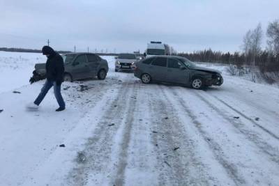 В Башкирии две пожилых пассажирки пострадали в аварии