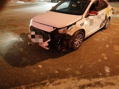 В Уфе маленькая девочка пострадала в ДТП с вероятно пьяным таксистом