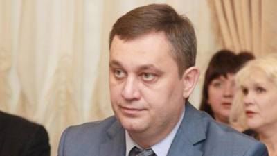 Подозреваемого во взятках саратовского прокурора вновь задержали
