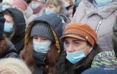 В Украине шесть дней растет заболеваемость COVID