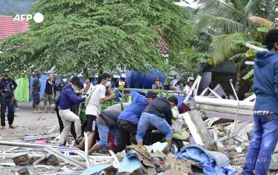 В Индонезии произошла серия землетрясений, как минимум 34 человека погибли