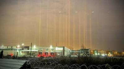 В Ленобласти заметили необычное явление "световые столбы"