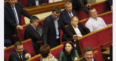 Офис генпрокурора открыл уголовное производство против депутата-кнопкодава Иванчука, – "Чесно"